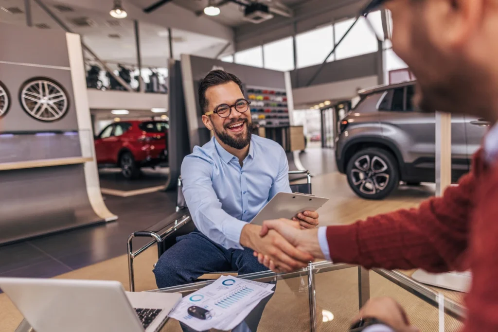 Why Choosing a Commercial Ford Dealer Nearby Protects Your Business Investment Today